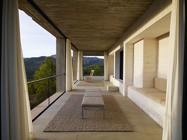 superhouse-exhibition